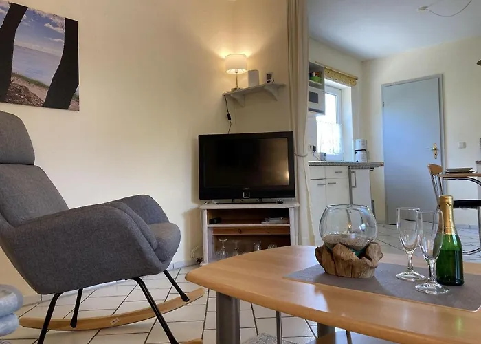 Strandnixe-ostseeperle * Dahme (Schleswig-Holstein)